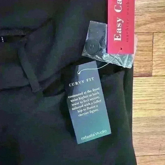 NWT Black Knit Wide Leg Pants Curvy Fit - Picture 8 of 8